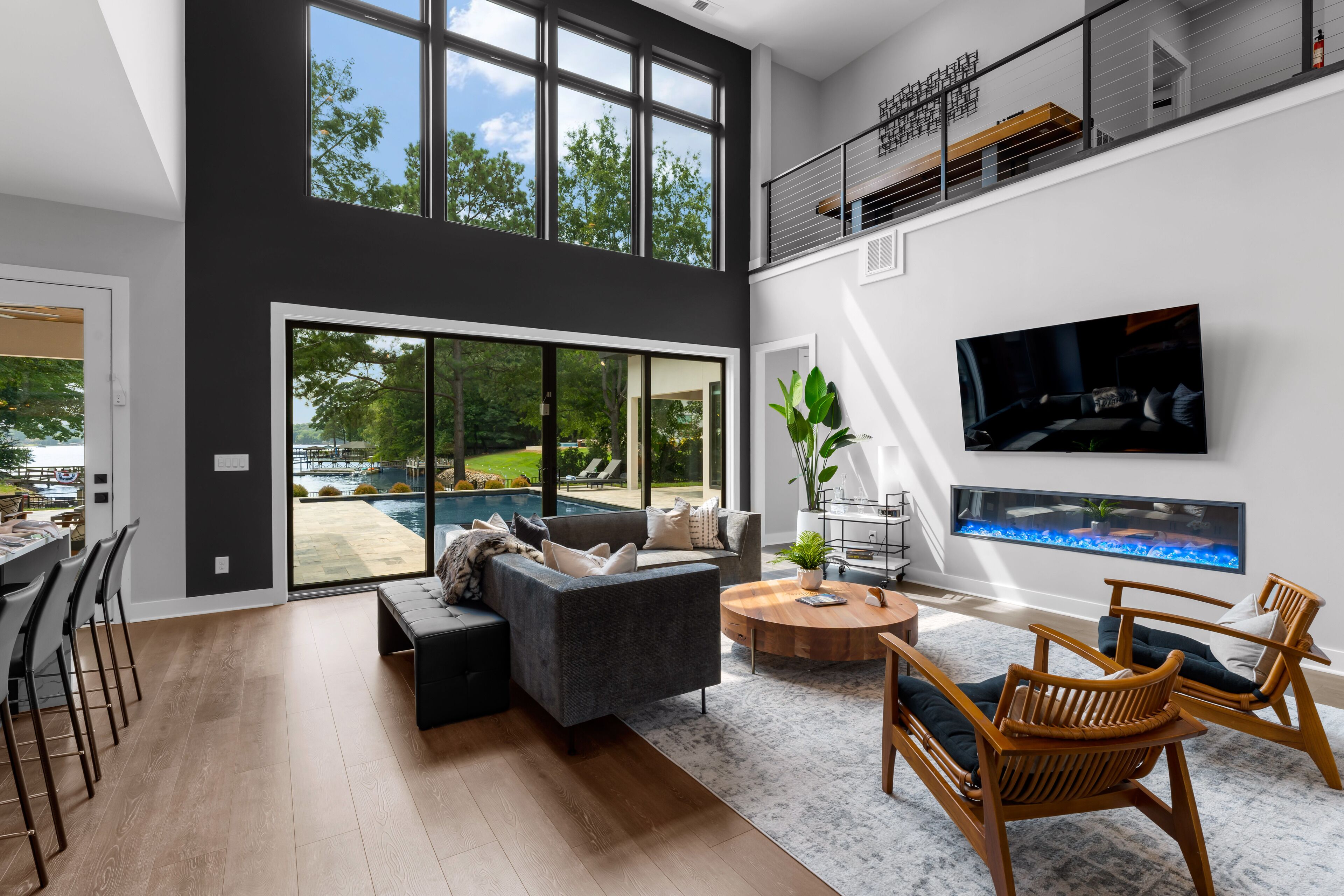 Shoreline on Stonemarker w/Heated Pool & Game Room