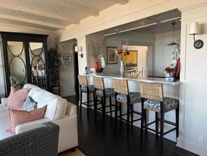 Interior - Gorgeous craftsman estate with panoramic ocean views and secluded pool and spa!! (Laguna Beach)