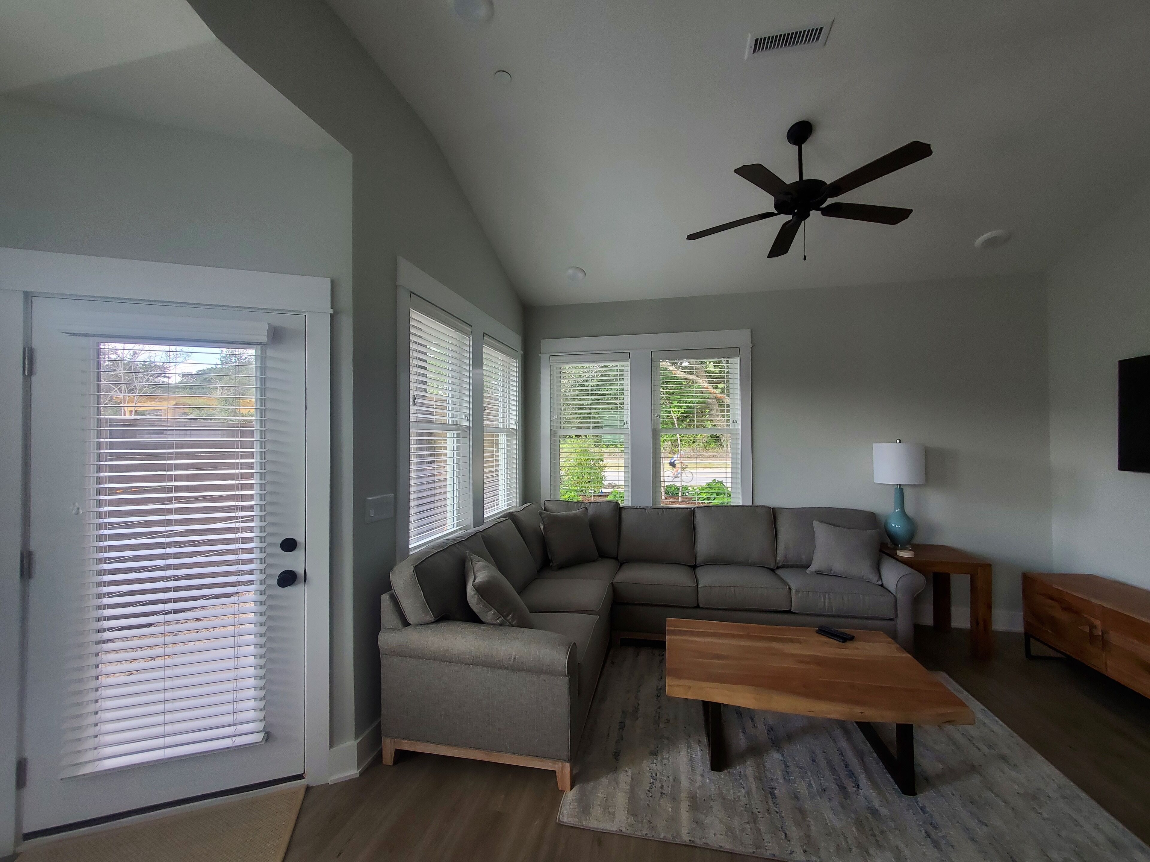 New 2 bdrm - Walk to Corolla Village and Beach!