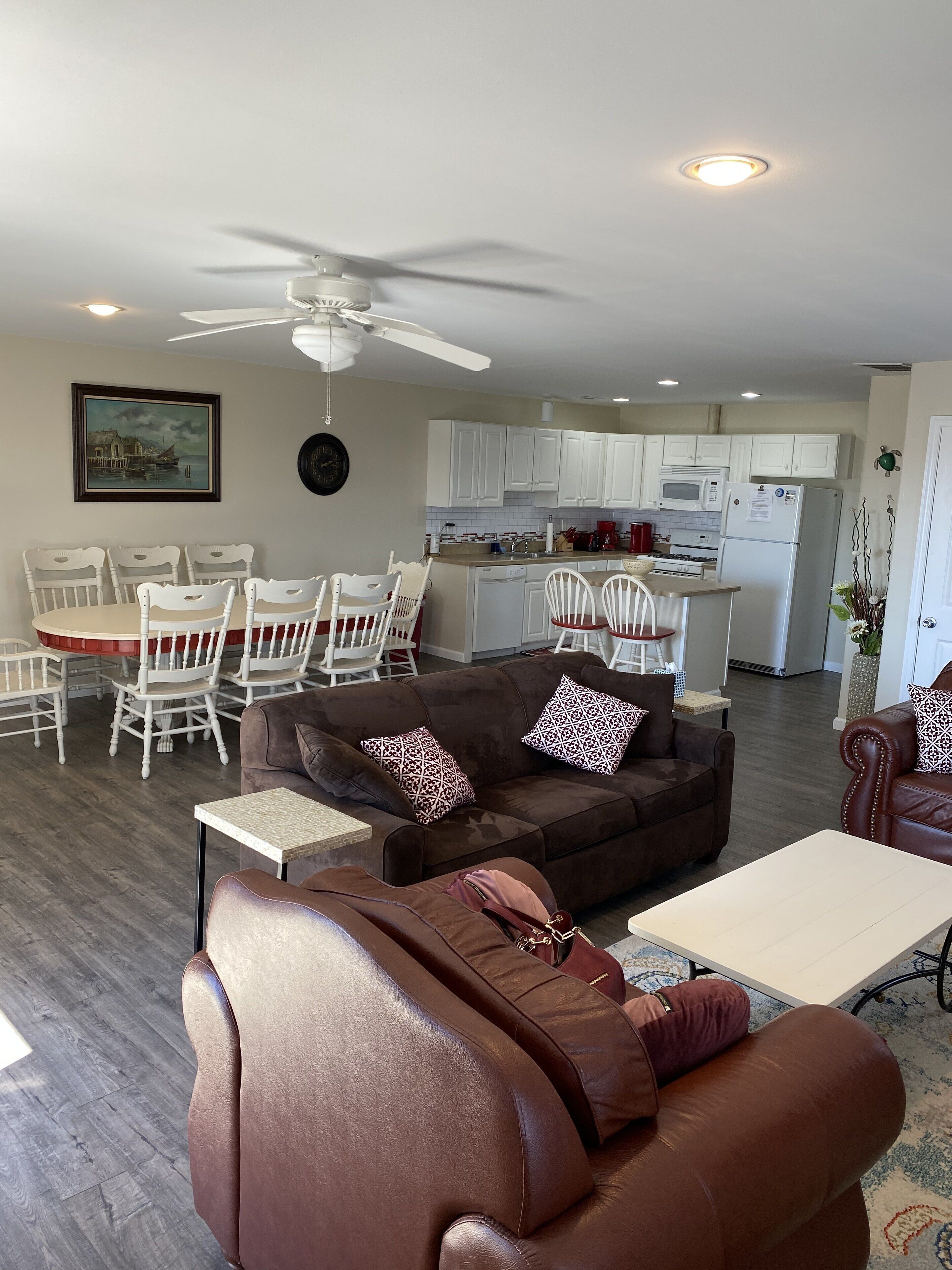 BOOK 2024 TODAY! SMALL PET OK! A DECK TO DIE FOR! VIEWS 4 MILES! GUEST FAVORITE!