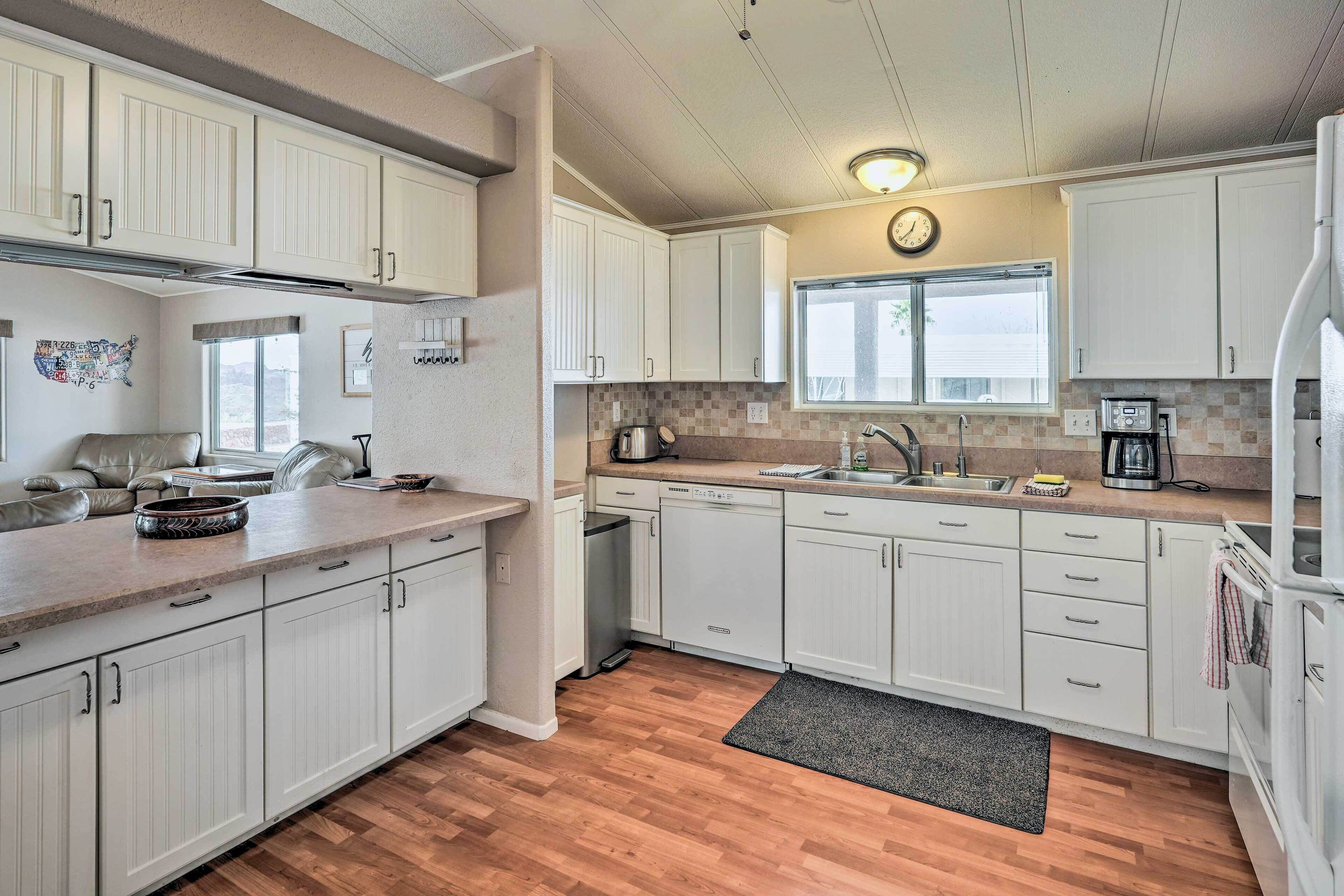 Sun-Dappled AZ Abode w/ River & Mtn Views!