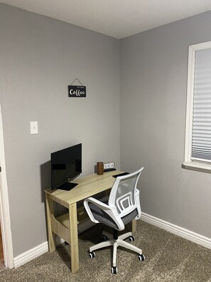 Interior - 2 bed 2 bath in Old Town!! (Scottsdale)