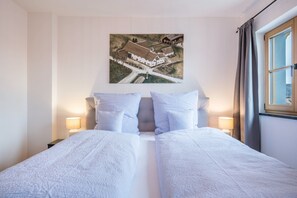 3 habitaciones, tabla de planchar con plancha y wifi gratis 