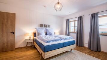 1 Schlafzimmer, Schreibtisch, Bügeleisen/Bügelbrett, kostenloses WLAN