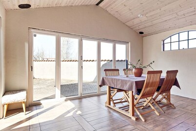 Fantastic Villa in the Countryside - 20 Mins From Malmo