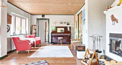 Fantastic Villa in the Countryside - 20 Mins From Malmo