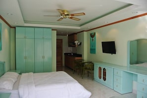 1 bedroom