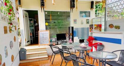 Nice Double Room With Ac, Garden and Wifi