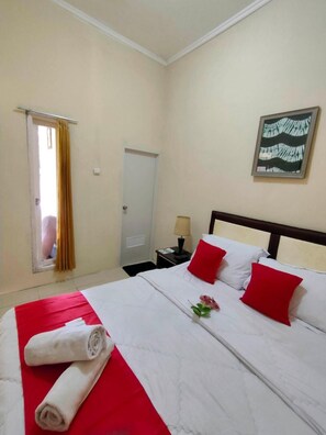 1 bedroom, WiFi - Bakom Inn Syariah - Central Double Room (Bogor)