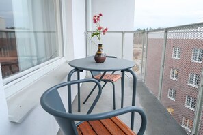 Apartment, 1 Bedroom, Balcony, Garden View | Terrace/patio