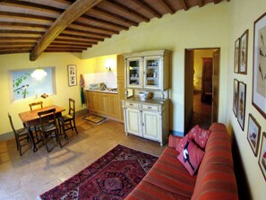 Apartamento, 1 quarto, para fumantes, varanda | Sala de jantar