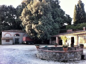 Apartment, 1 Bedroom, Smoking, Patio | Property grounds - Fattoria Santa Vittoria Apartment Gazza (Foiano della Chiana)