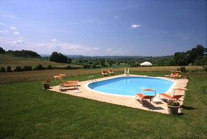 Apartamento, 1 quarto, para fumantes, varanda | Piscina | Piscina externa