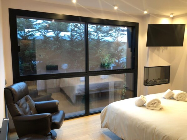 3 bedrooms - Spectacular High Quality Apartment Facing the Grandvalira Ski Slopes (El Tarter)