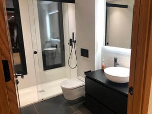 Bathroom - Spectacular High Quality Apartment Facing the Grandvalira Ski Slopes (El Tarter)