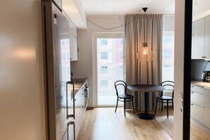 Lägenhet - 1 sovrum - balkong - utsikt mot staden | Restauranger