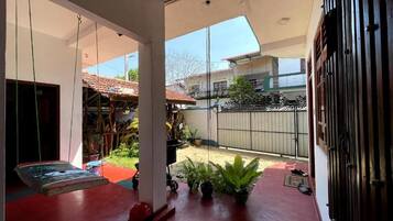 Villa, 3 Bedrooms, Garden View | Interior