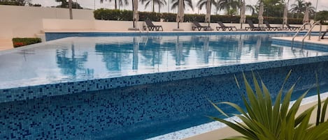 Condo, 2 Bedrooms, Balcony, Garden View | View from property
