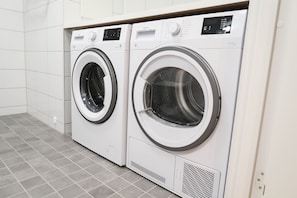 Lägenhet - 1 sovrum - balkong - utsikt mot staden | Badrum