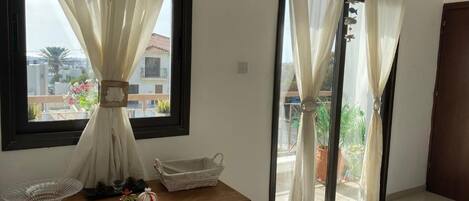 Appartement, 2 chambres, fumeur, balcon | Intérieur