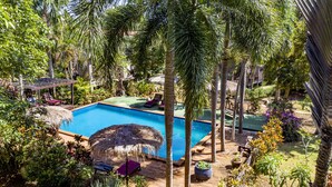 Outdoor pool - Comfortable Island Suites With Beautiful View and Balconies With Kitchenette (Ko Mak)