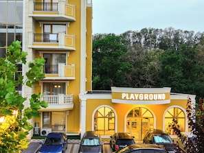 Casa, 1 quarto, para fumantes, piscina particular | Fachada