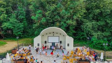 House, 1 Bedroom, Smoking, Private Pool | Children’s area