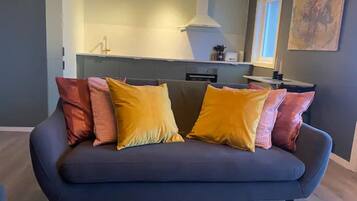 Studio, Balcony | Dining