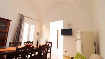 Ferienhaus, 2 Schlafzimmer, Gartenblick | Esszimmer
