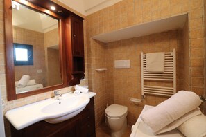 Ferienhaus, 2 Schlafzimmer, Stadtblick | Badezimmer