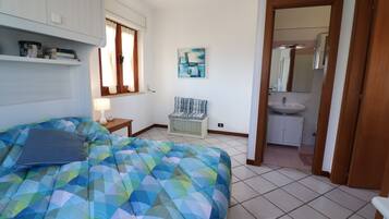 Casa, 1 camera da letto, balcone, vista città | 1 camera