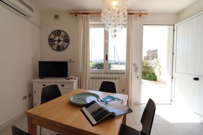 Casa, 2 camere da letto, vista città | Ristoranti