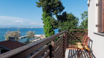 Apartment, 3 Bedrooms, Smoking, Balcony | Balcony