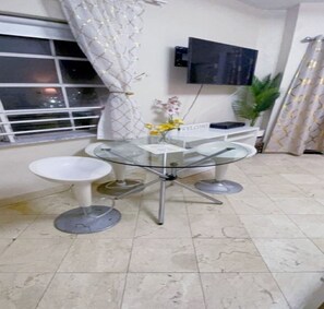 Dining - Miami South Beach in the Heart 5 Guests (Miami Beach)