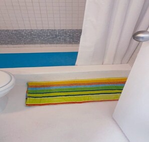 Bathroom - Miami South Beach in the Heart 5 Guests (Miami Beach)