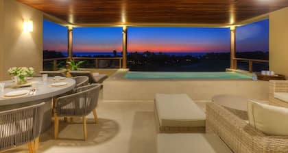 Ocean View 3 bds Marietas: Breakfast cooking+ Pool+ Gym inside PuntaMita