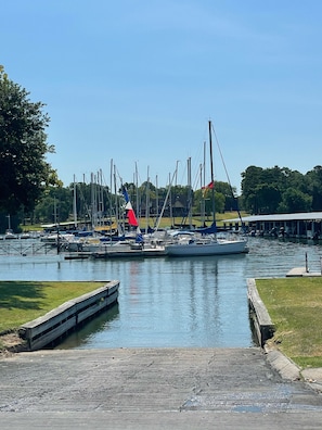 Marina
