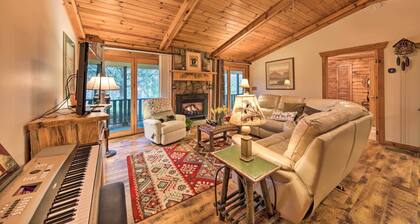 Ellijay Cabin with Porch & Private Hot Tub!