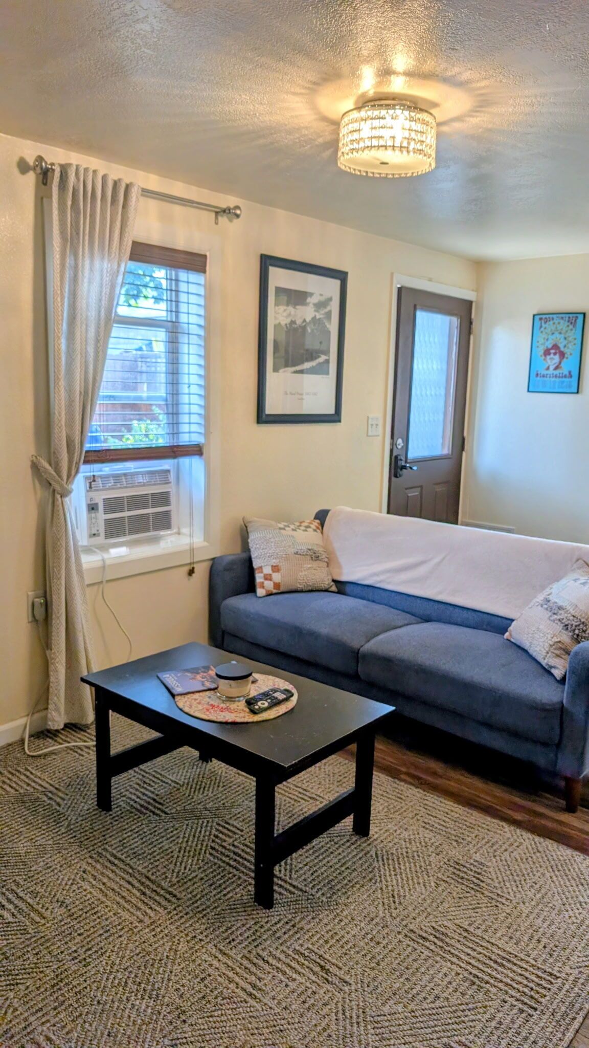 Centrally Located 1 Bd/1ba Bungalow - 米蘇拉