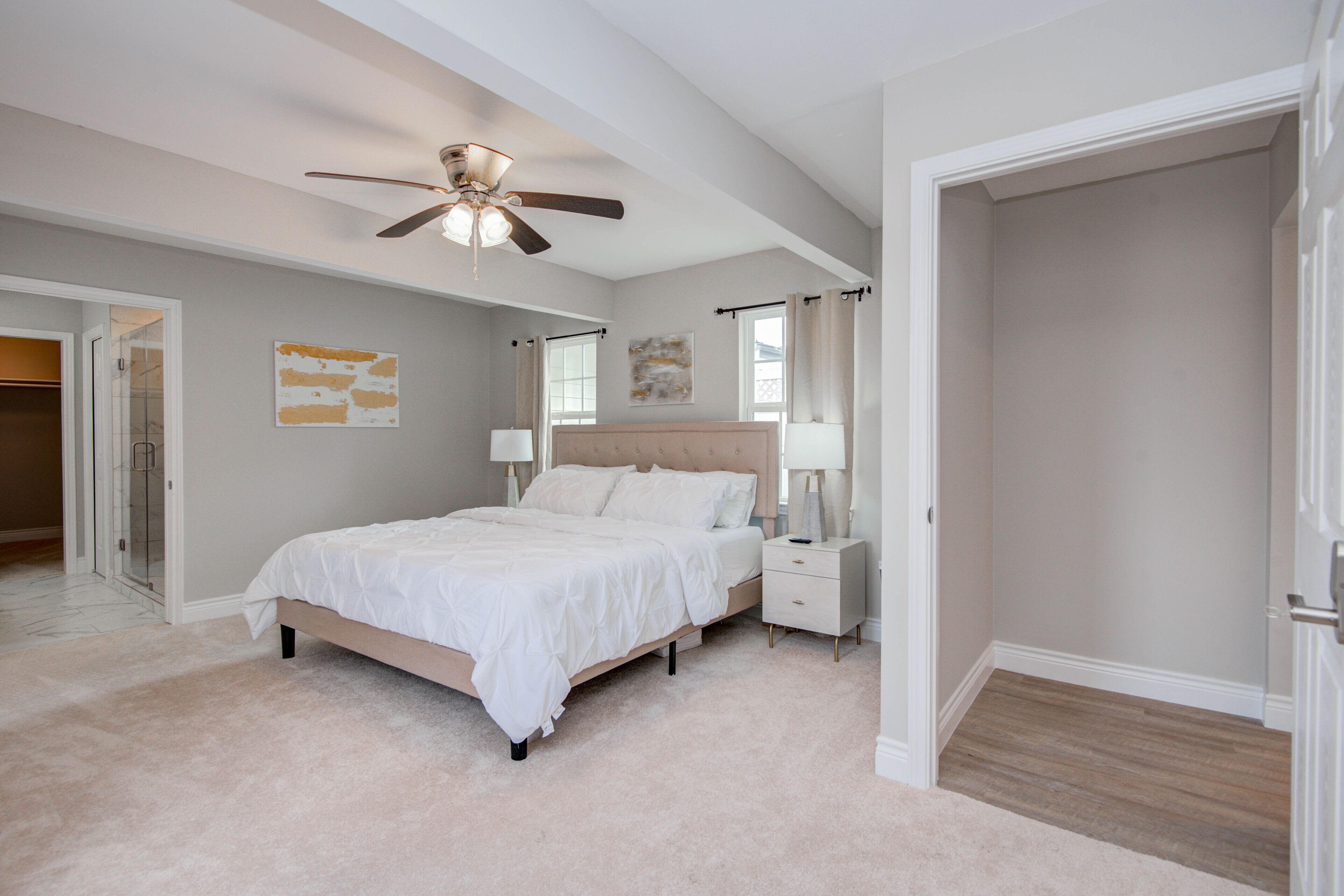 🏠Spacious Quiet Contemporary Home Near 🏥TMC/DownTown