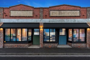 Exterior detail - The Radford – Boutique Living Geelong West (Geelong)
