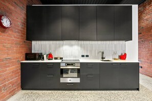 Microwave, oven, stovetop, dishwasher