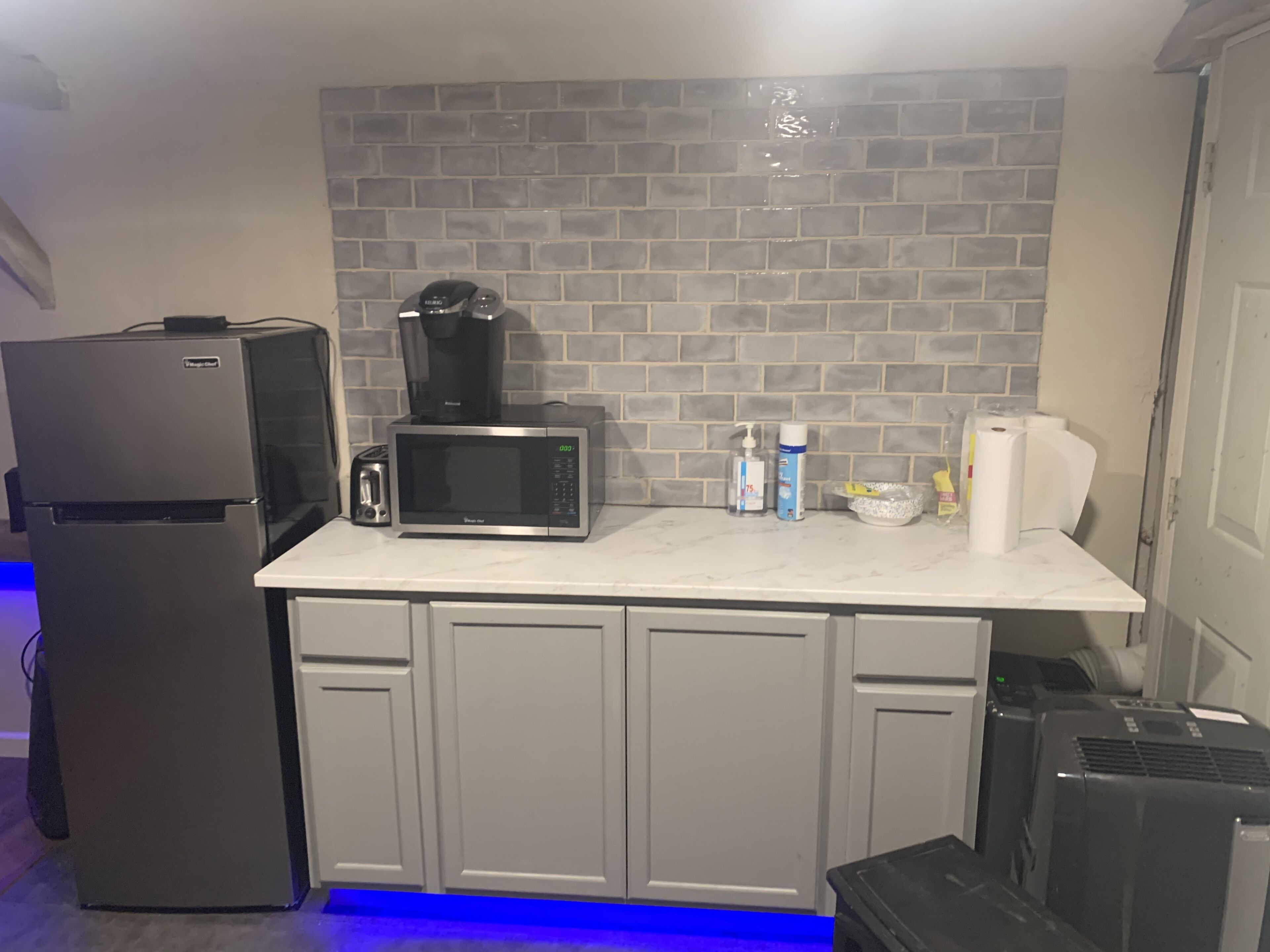 (The Green Tree Grove)