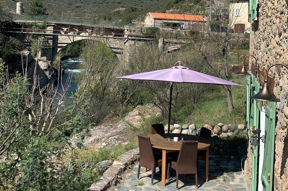 Character house 5 minutes from Corte