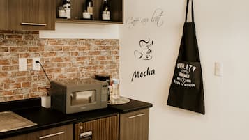 ファミリー アパートメント | 専用キッチン | 小型冷蔵庫、電子レンジ、エスプレッソマシン、コーヒー / ティーメーカー