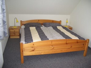 2 bedrooms, travel crib - Ferienhof Mittag - Rape blossom (Werdum)