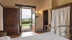 4 bedrooms, WiFi