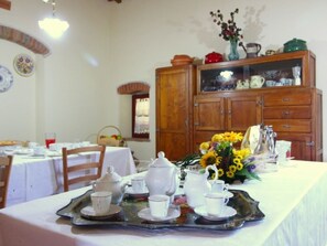 Dining - VILLA BROLIO Castiglion Fiorentino (Castiglion Fiorentino)