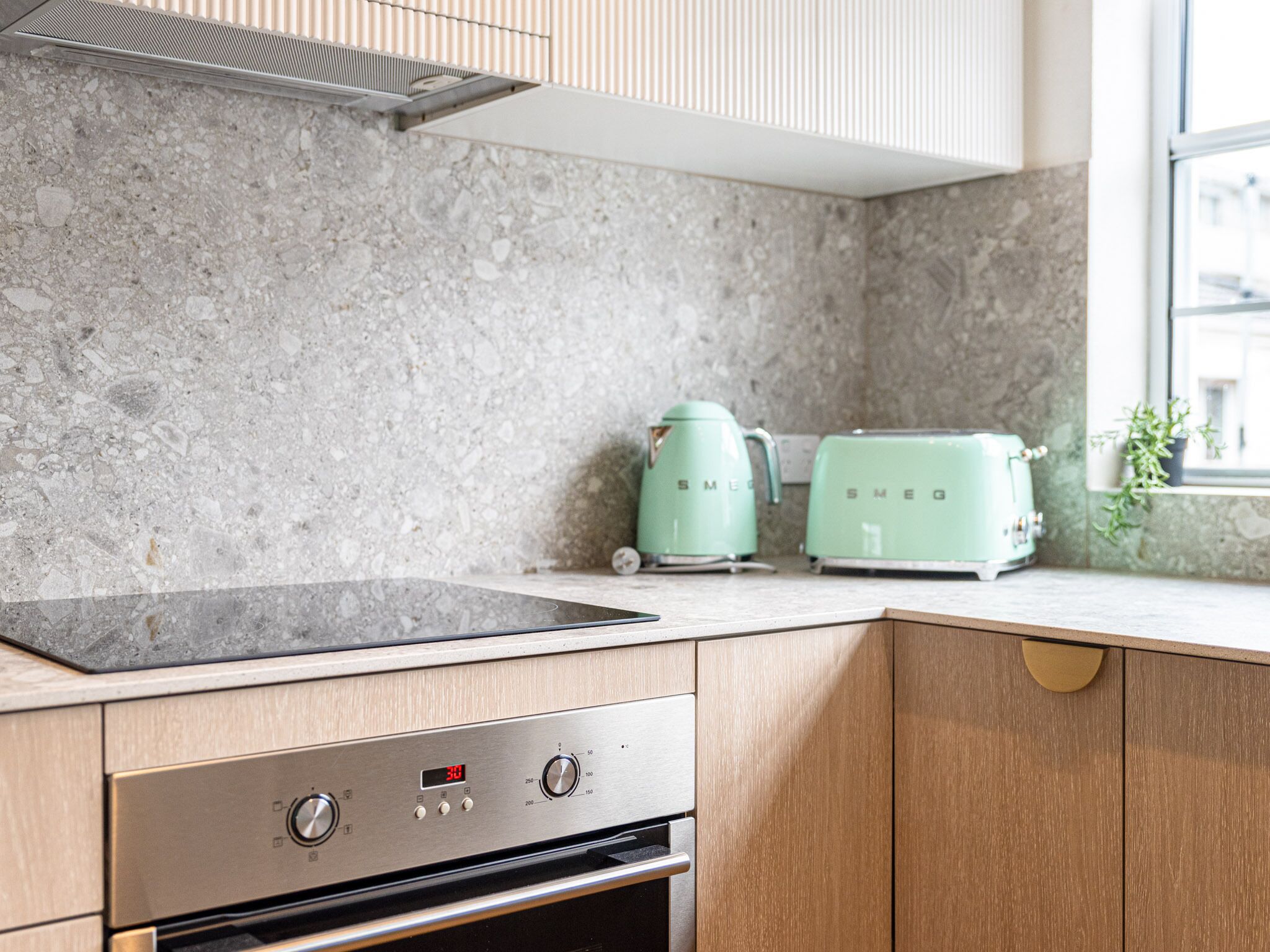 Boulevard 88 - Two — image 8