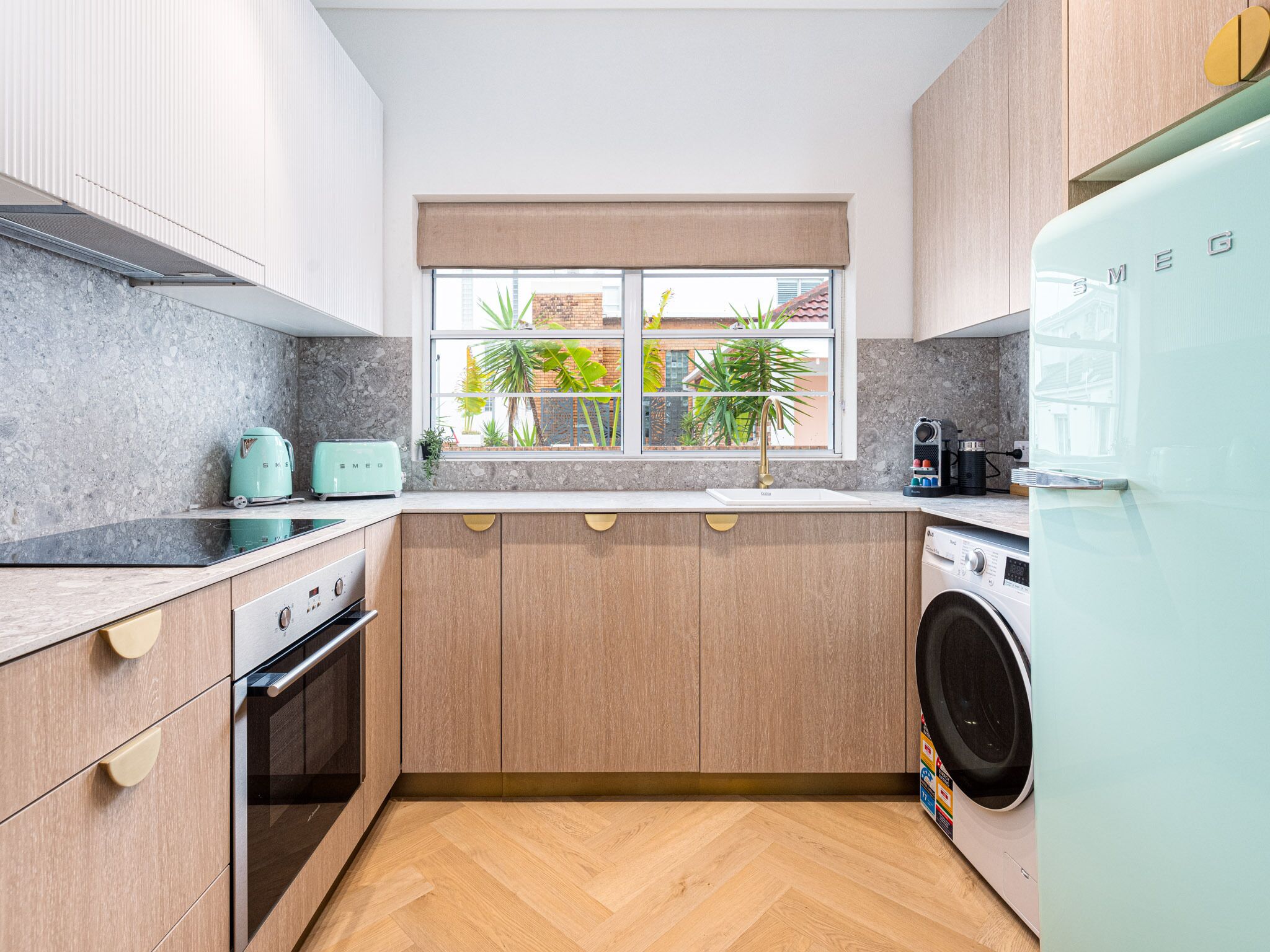 Boulevard 88 - Two — image 7